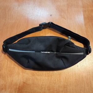 Samsonite Black Crossbody Bag with Gray Accent